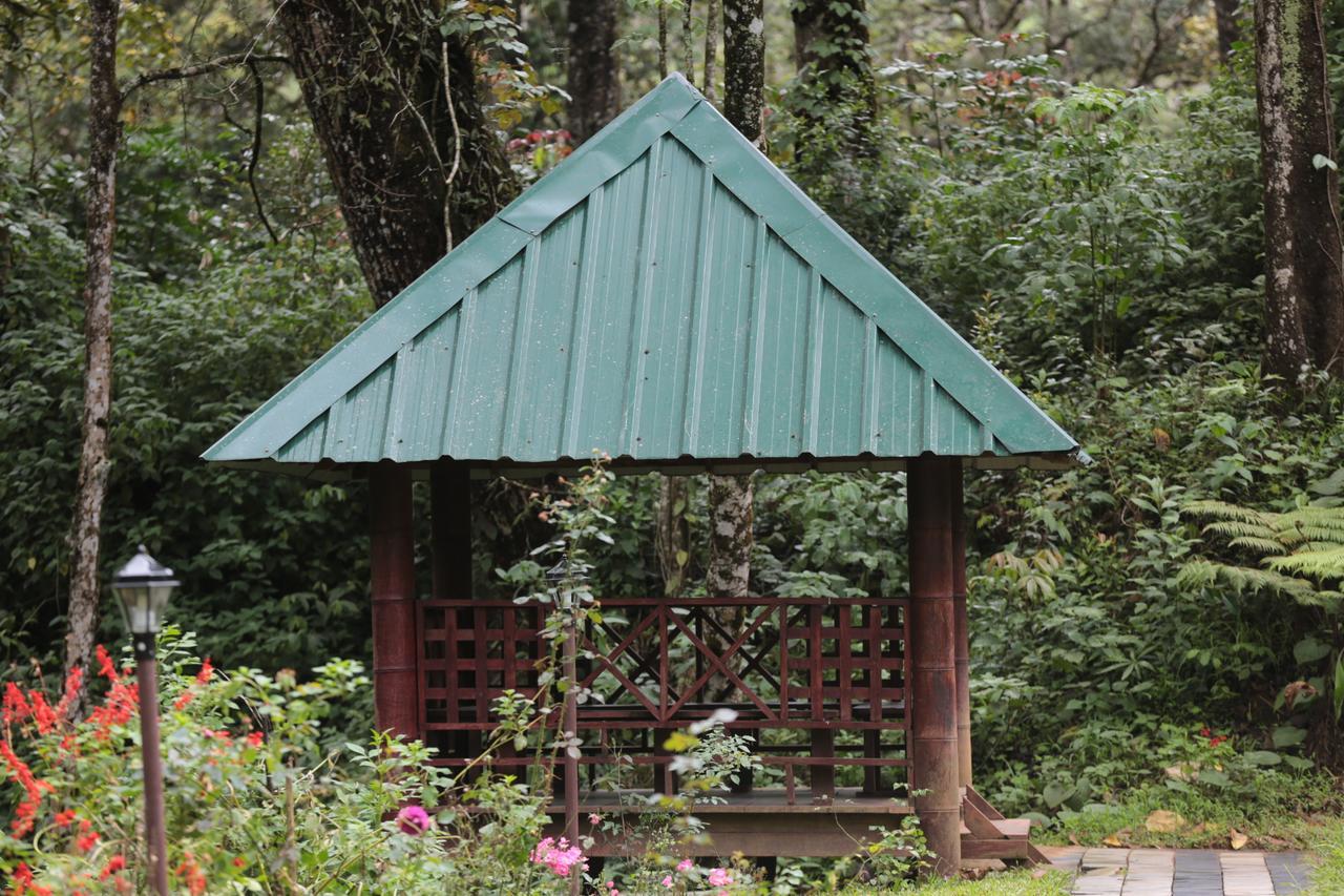 Deep Woods Resort Munnar Eksteriør billede